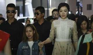 爱一万个够不够歌名是什么 爱一万次够不够粤语