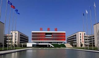 南通海陵技术学校跟南通蓝领技术学校哪个好些 南通市蓝领技工学校