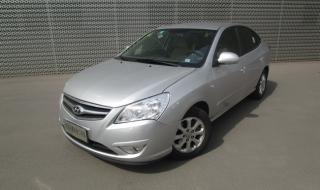 2010年的伊兰特有遥控吗 现代伊兰特2010款