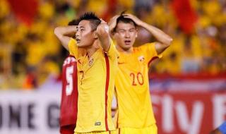 2000年世界杯中国队比赛对阵哪个国家 2002世界杯击中巴西门柱是谁